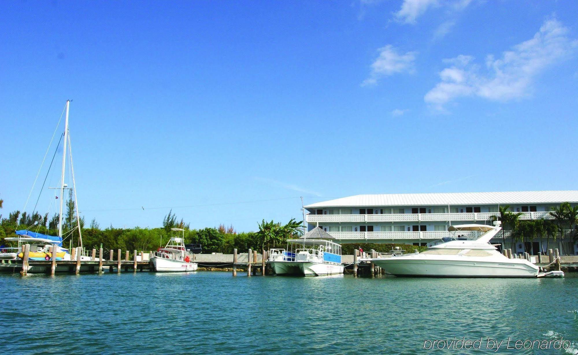 The Marlin At Taino Beach Resort Freeport Exterior photo